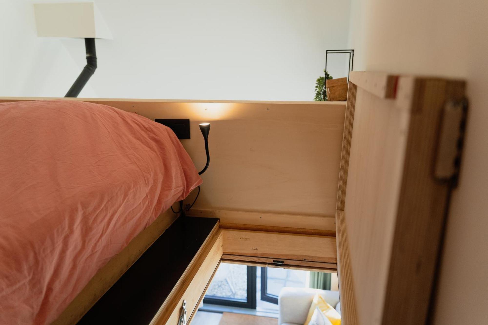 Romantisch Huisje Met Houtkachel & Airco Op 2,5Km Van Zee 赫鲁德 外观 照片