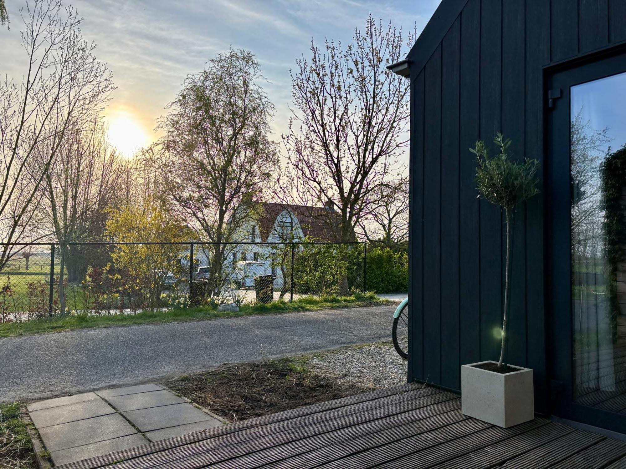 Romantisch Huisje Met Houtkachel & Airco Op 2,5Km Van Zee 赫鲁德 外观 照片