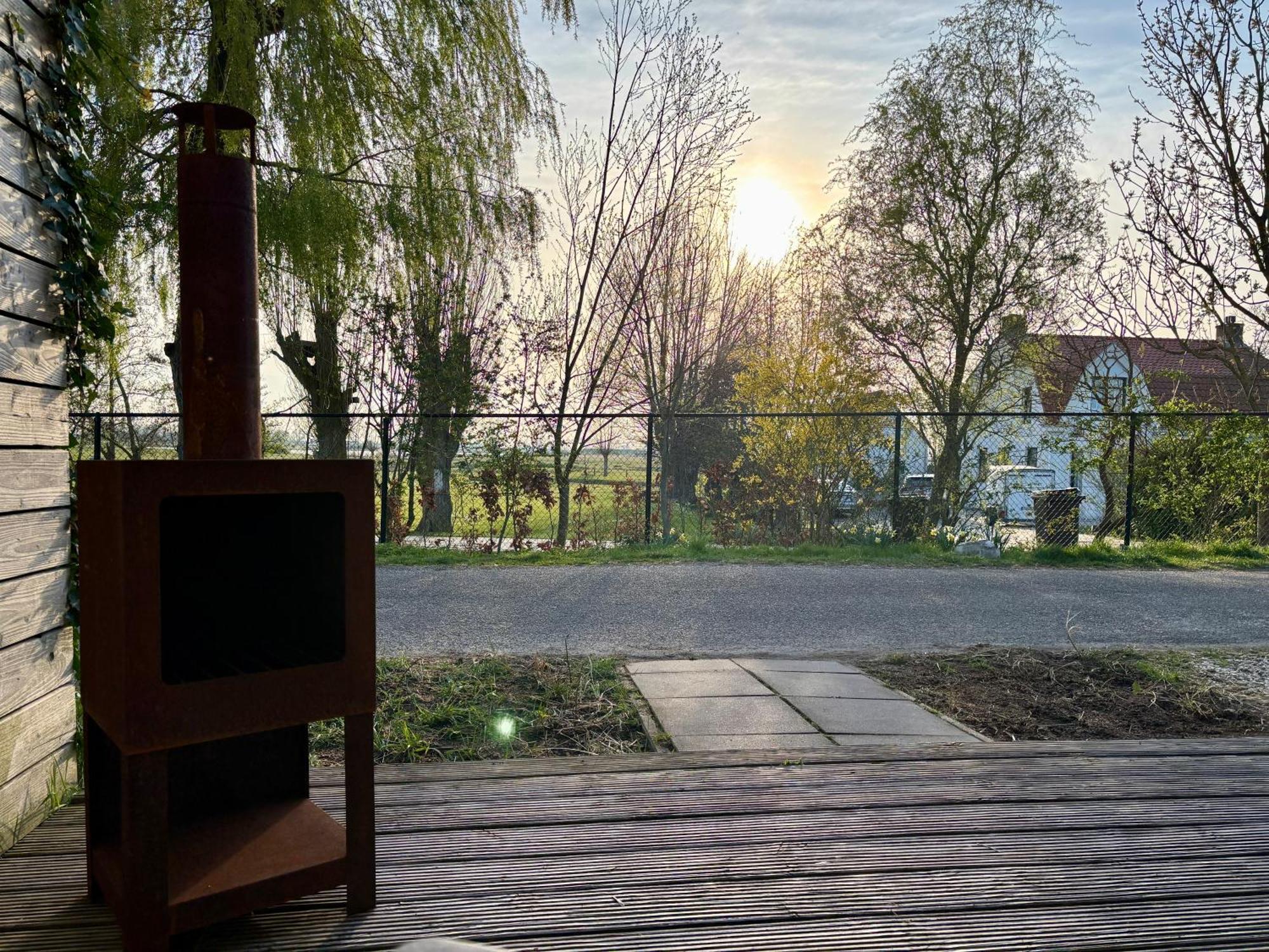 Romantisch Huisje Met Houtkachel & Airco Op 2,5Km Van Zee 赫鲁德 外观 照片