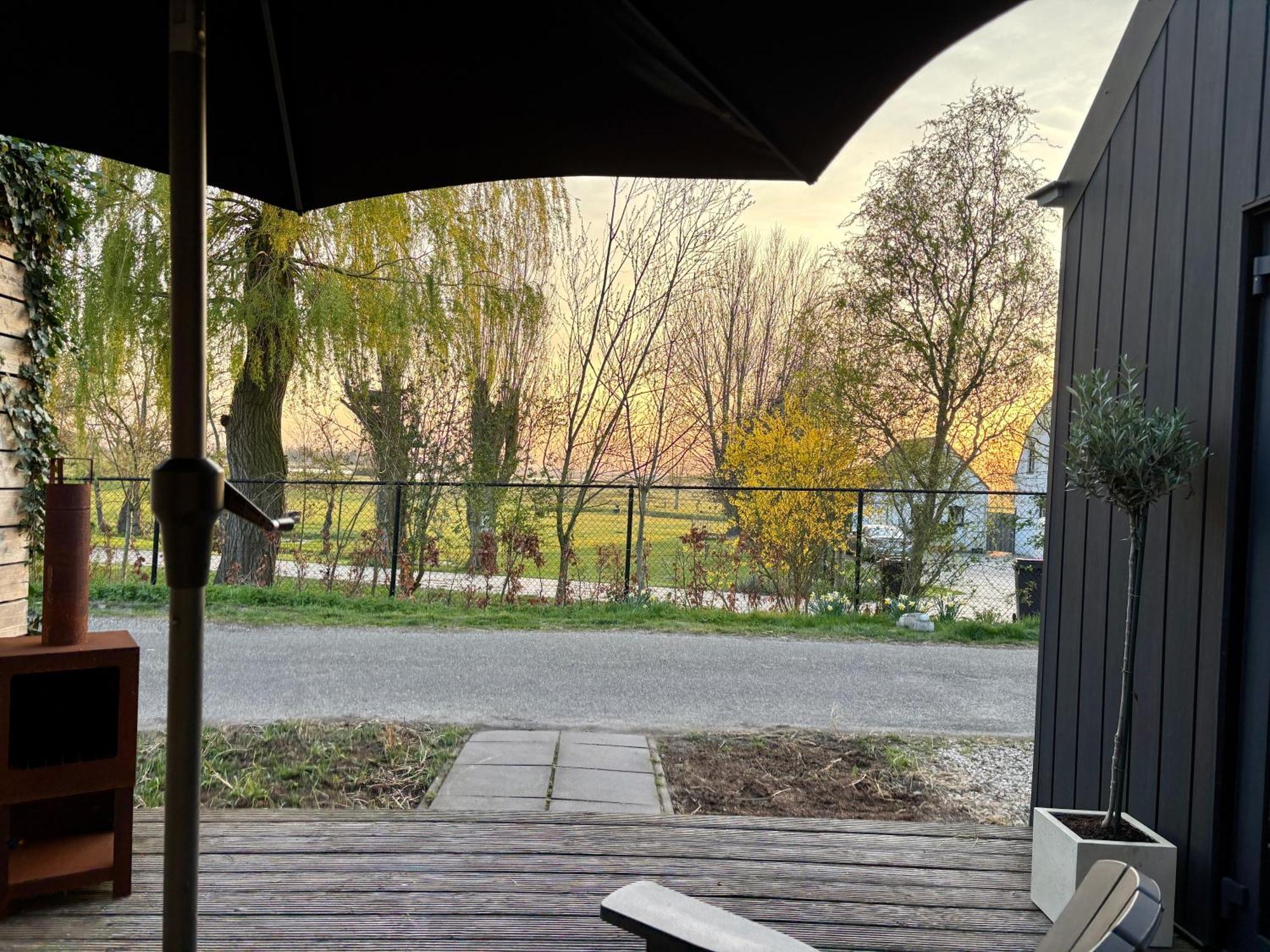 Romantisch Huisje Met Houtkachel & Airco Op 2,5Km Van Zee 赫鲁德 外观 照片